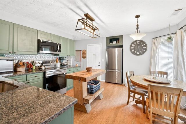 1008 Autumn Trace, Monroe, GA 30656