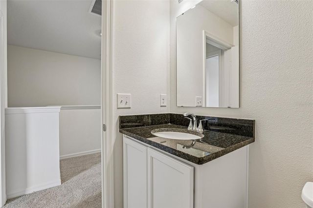 679 MEADOWS EDGE PLACE, Lake Wales, FL 33859