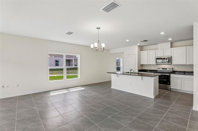 679 MEADOWS EDGE PLACE, Lake Wales, FL 33859