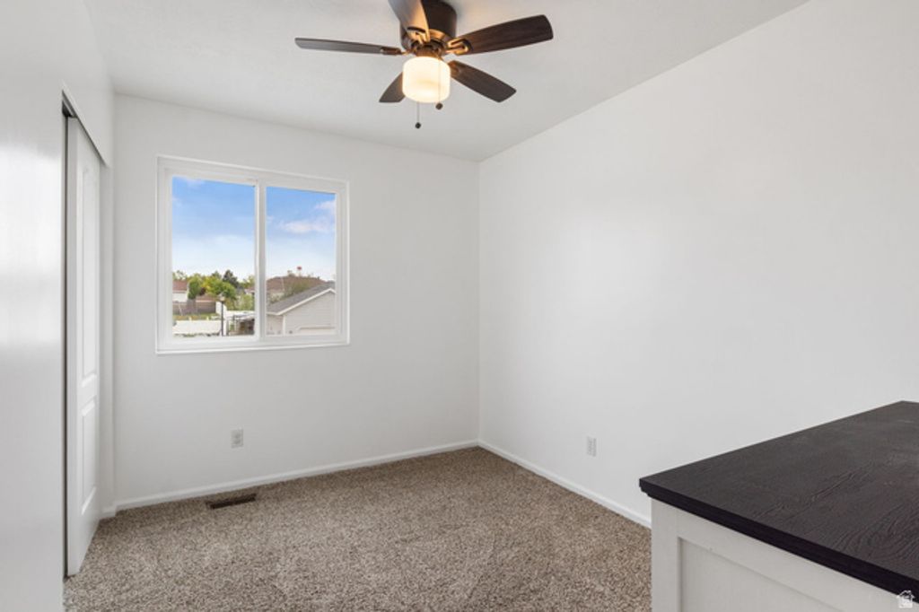 Image 20 of property listing at 6216 W RANCHO MARTIN CIR, West Valley City, UT 84128