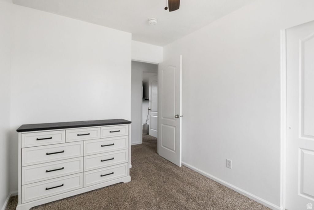 Image 21 of property listing at 6216 W RANCHO MARTIN CIR, West Valley City, UT 84128
