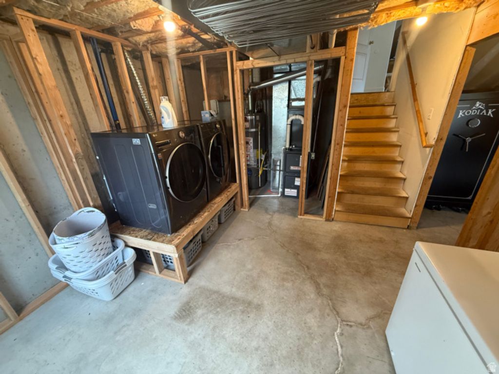 Image 25 of property listing at 6216 W RANCHO MARTIN CIR, West Valley City, UT 84128