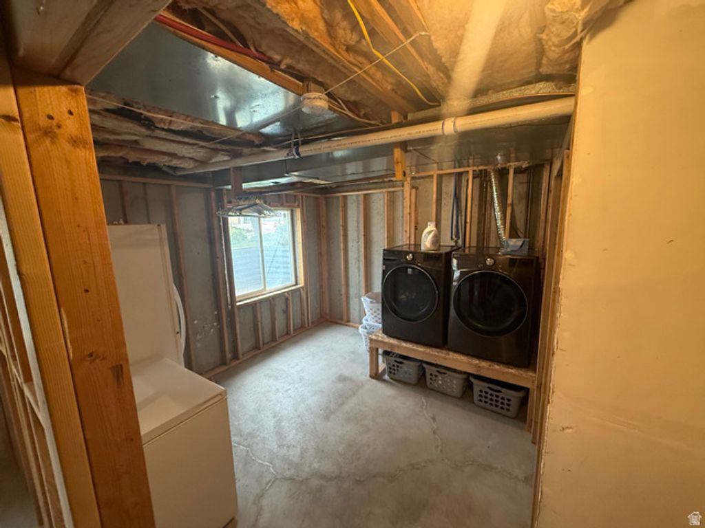 Image 28 of property listing at 6216 W RANCHO MARTIN CIR, West Valley City, UT 84128
