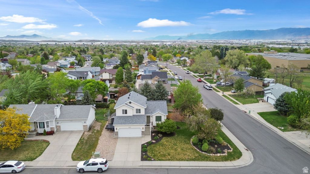 Image 34 of property listing at 6216 W RANCHO MARTIN CIR, West Valley City, UT 84128
