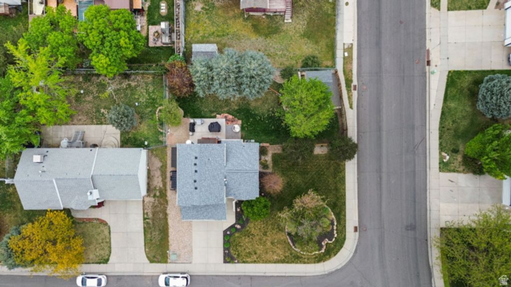 Image 35 of property listing at 6216 W RANCHO MARTIN CIR, West Valley City, UT 84128