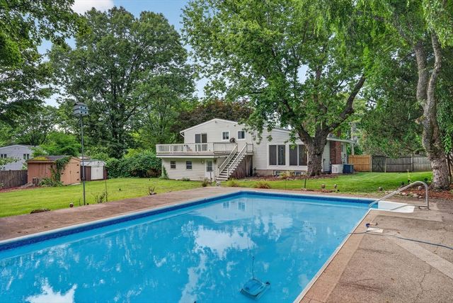 463 Old Connecticut Path, Wayland, MA 01778
