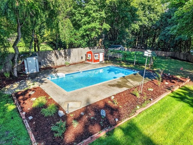 463 Old Connecticut Path, Wayland, MA 01778