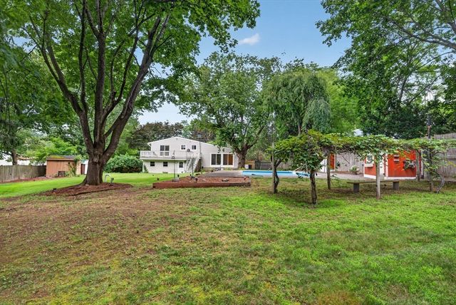 463 Old Connecticut Path, Wayland, MA 01778