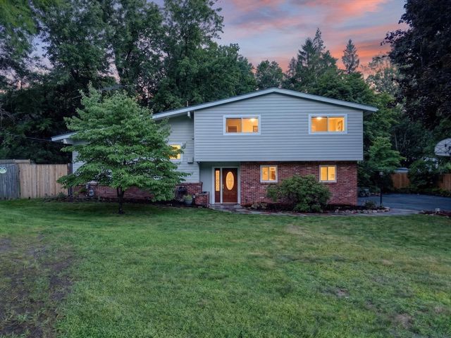 463 Old Connecticut Path, Wayland, MA 01778