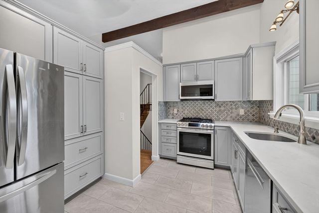 463 Old Connecticut Path, Wayland, MA 01778