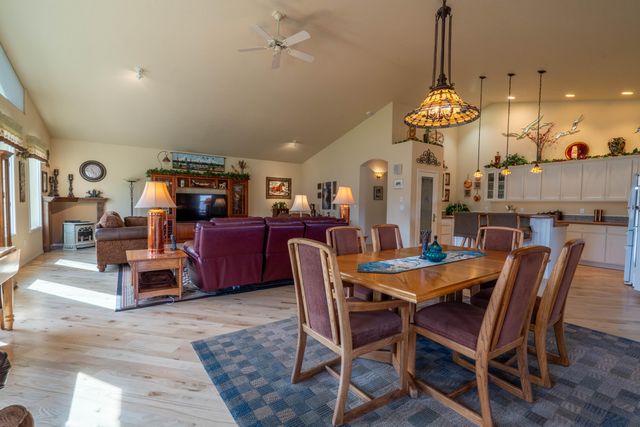 11588 SW Horny Hollow Trail, Terrebonne, OR 97760