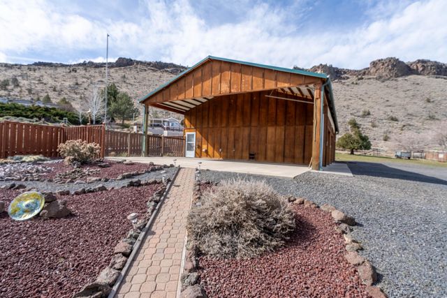 11588 SW Horny Hollow Trail, Terrebonne, OR 97760