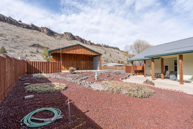 11588 SW Horny Hollow Trail, Terrebonne, OR 97760