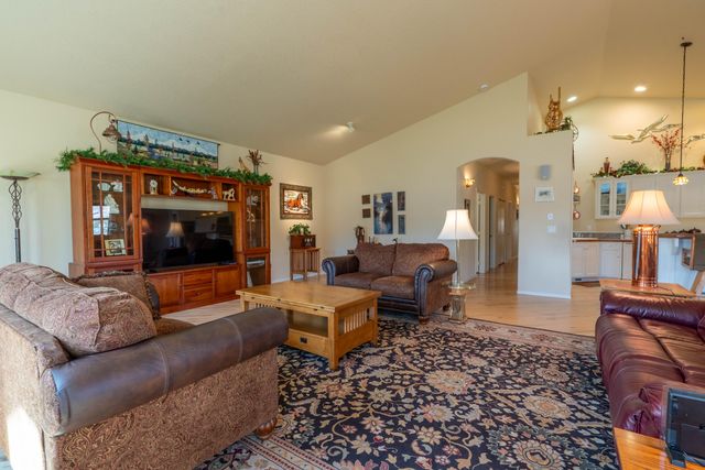 11588 SW Horny Hollow Trail, Terrebonne, OR 97760