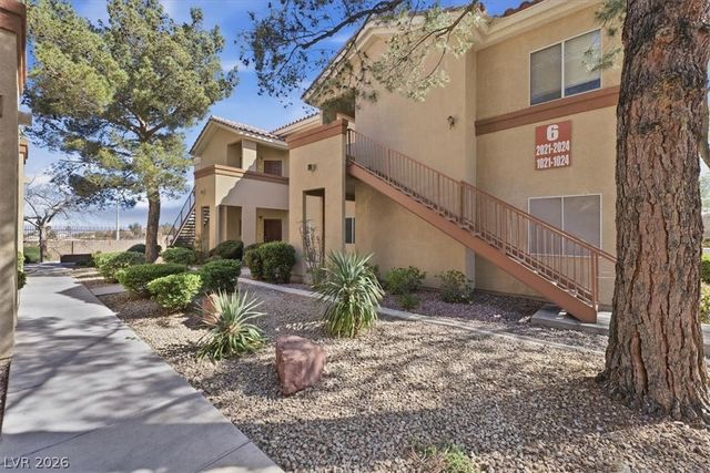 1050 East Cactus Avenue 1021, Las Vegas, NV 89183