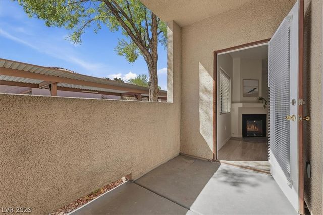 1050 East Cactus Avenue 1021, Las Vegas, NV 89183
