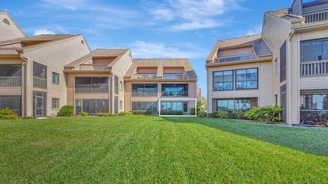 341 WINDRUSH LOOP, Tarpon Springs, FL 34689