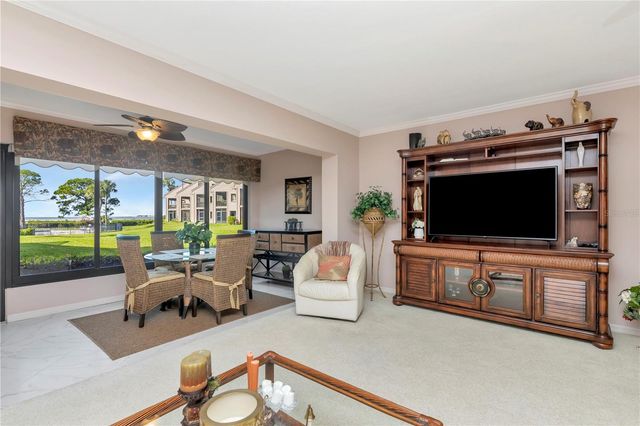 341 WINDRUSH LOOP, Tarpon Springs, FL 34689