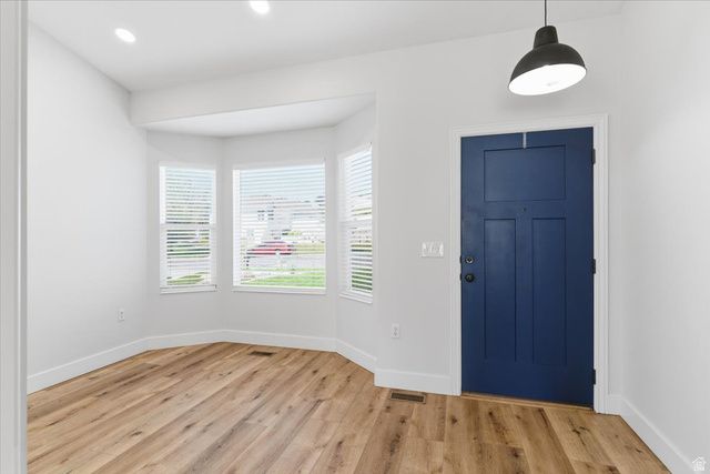 2204 E 3225 N, Layton, UT 84040