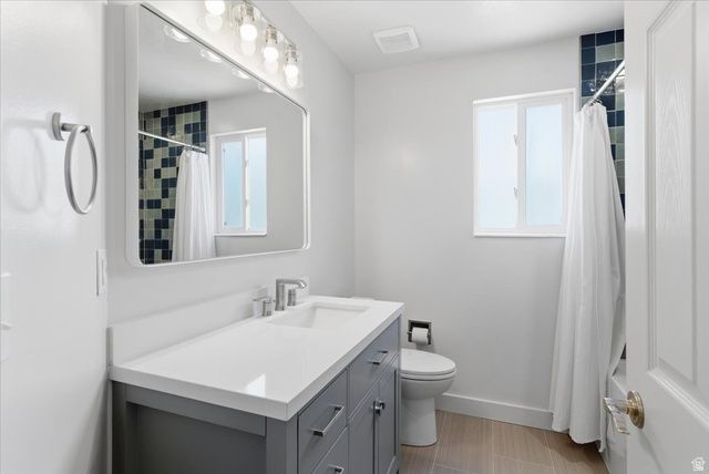 2204 E 3225 N, Layton, UT 84040