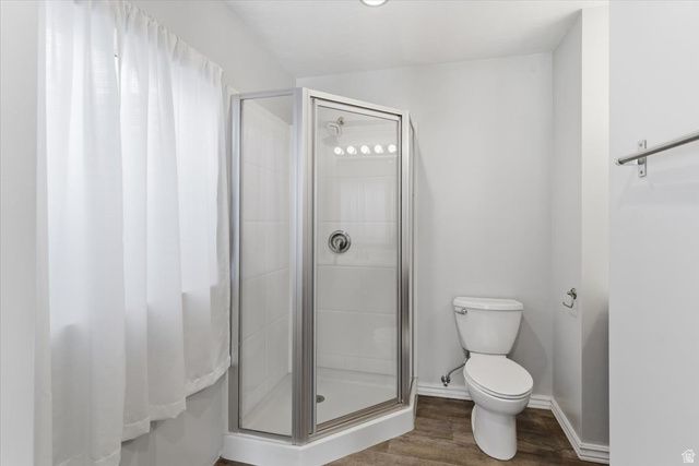 2204 E 3225 N, Layton, UT 84040