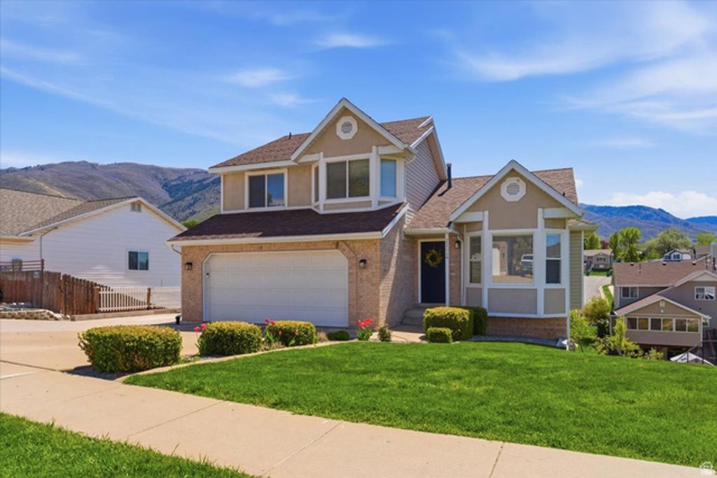 2204 E 3225 N, Layton, UT 84040