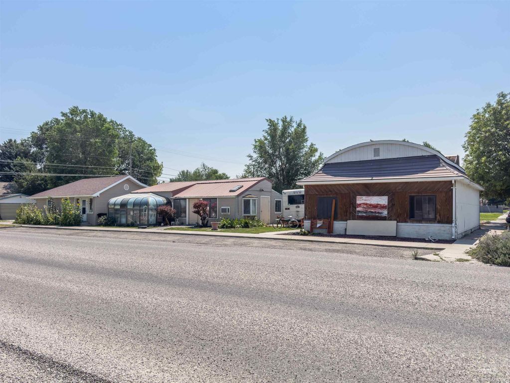 401 E 16th St, Burley, ID 83318 photo 2