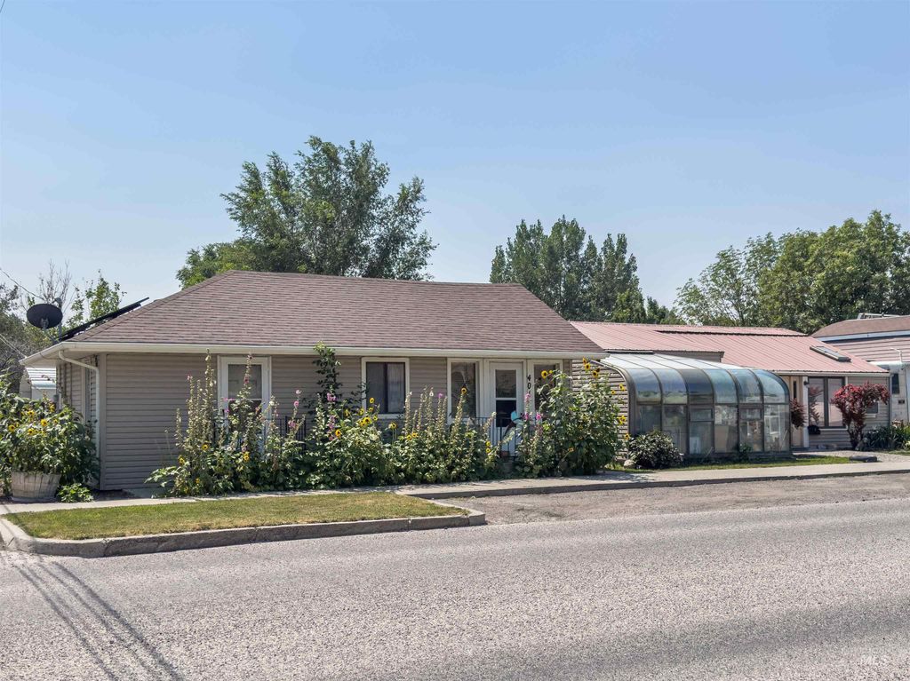 401 E 16th St, Burley, ID 83318 photo 3