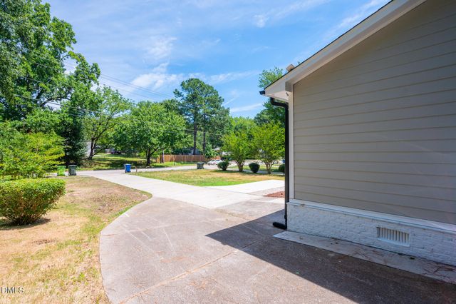 2808 New Hope Church Road, Raleigh, NC 27604