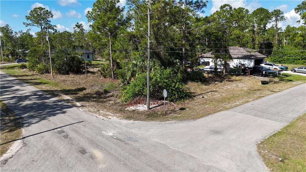 301 W 11th ST, LEHIGH ACRES, FL 33972 — photo 2
