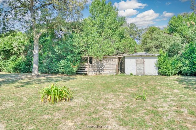 13543 West FM 977 Farm to Market Road, Marquez, TX 77865