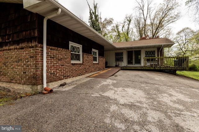 1701 BAHR RD, Pottstown, PA 19464