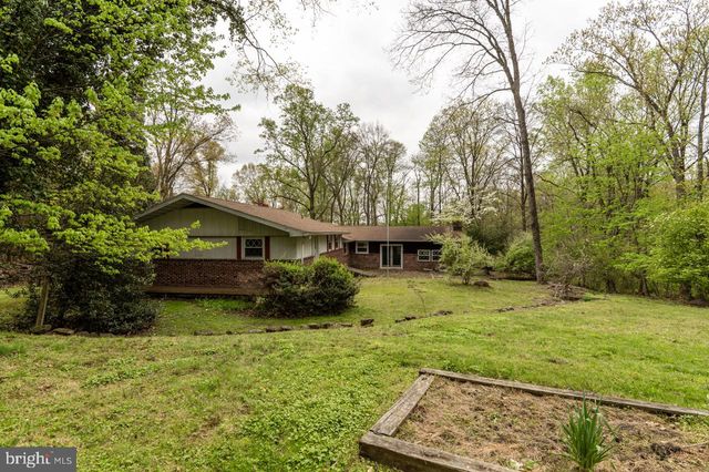 1701 BAHR RD, Pottstown, PA 19464
