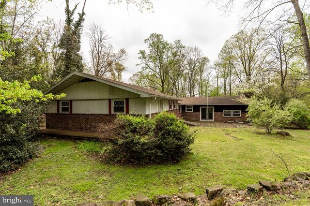 1701 BAHR RD, Pottstown, PA 19464