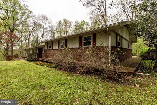 1701 BAHR RD, Pottstown, PA 19464