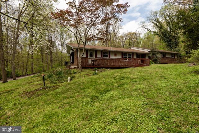 1701 BAHR RD, Pottstown, PA 19464