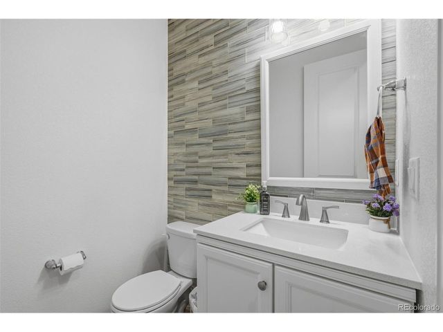 899 McMurdo Cir, Castle Rock, CO 80108