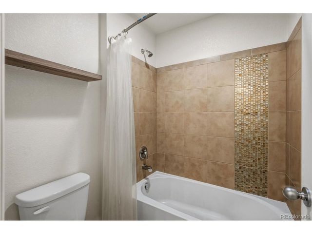 899 McMurdo Cir, Castle Rock, CO 80108