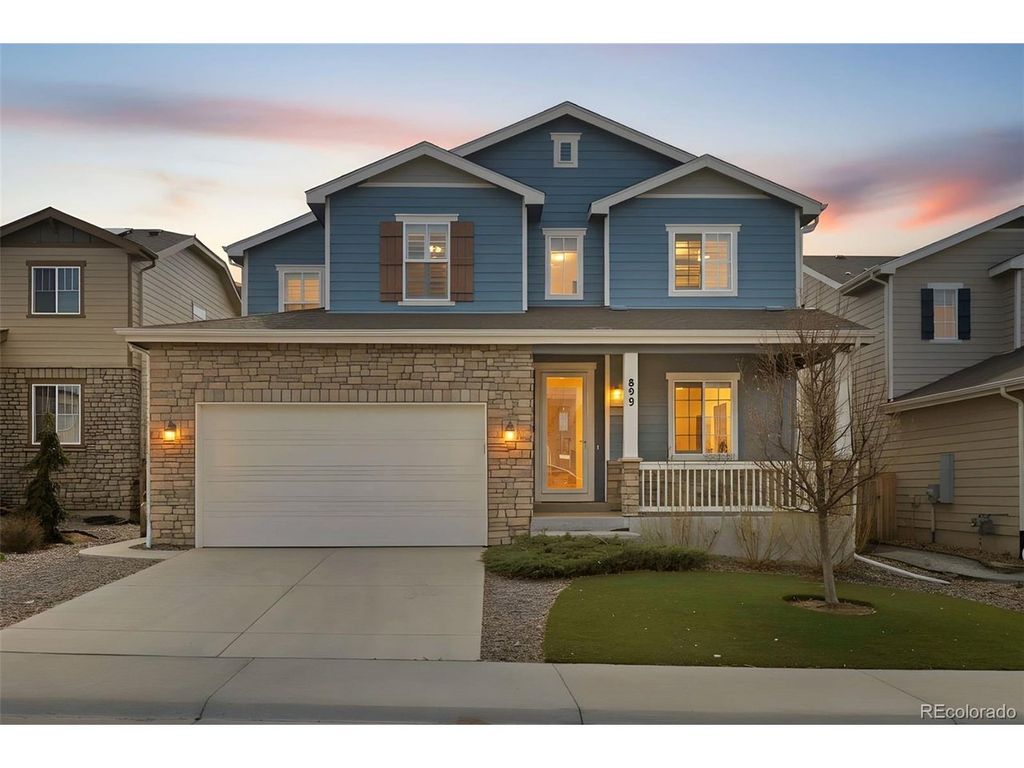 899 McMurdo Cir, Castle Rock, CO 80108