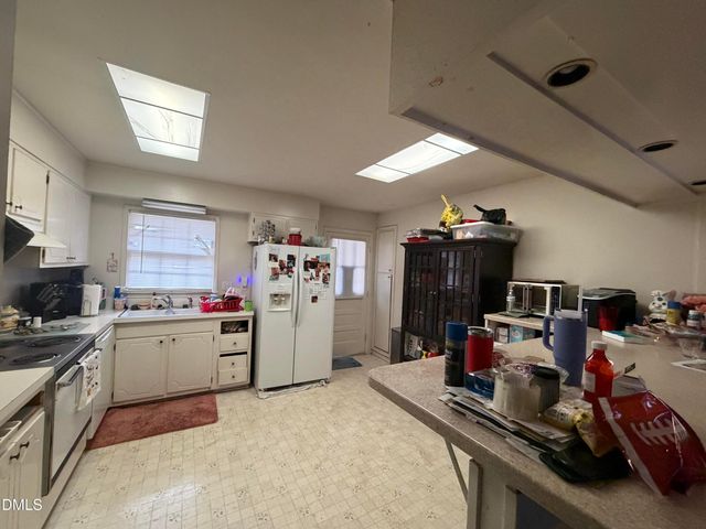 305 Westminster Drive, Elon, NC 27244