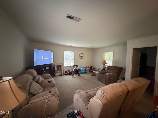305 Westminster Drive, Elon, NC 27244
