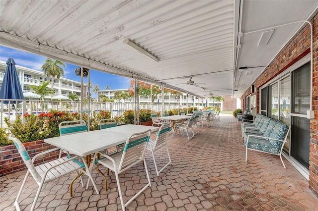 5203 NE 24 Terrace B204, Fort Lauderdale, FL 33308