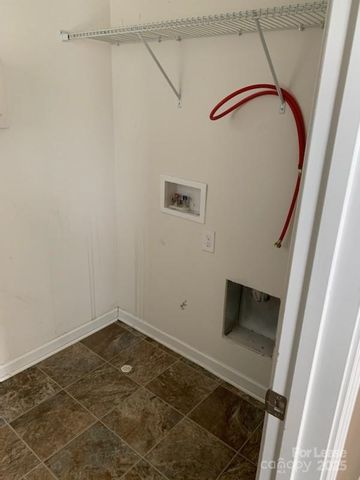 1408 Sunflower Field Place, Matthews, NC 28104