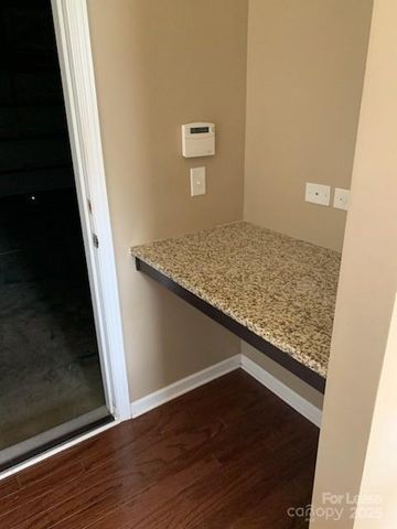 1408 Sunflower Field Place, Matthews, NC 28104