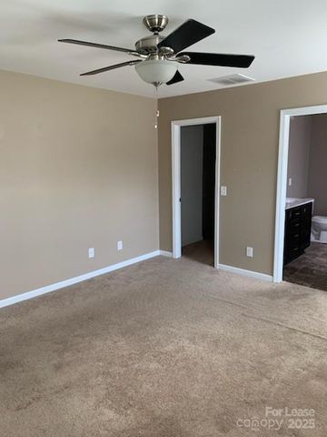 1408 Sunflower Field Place, Matthews, NC 28104