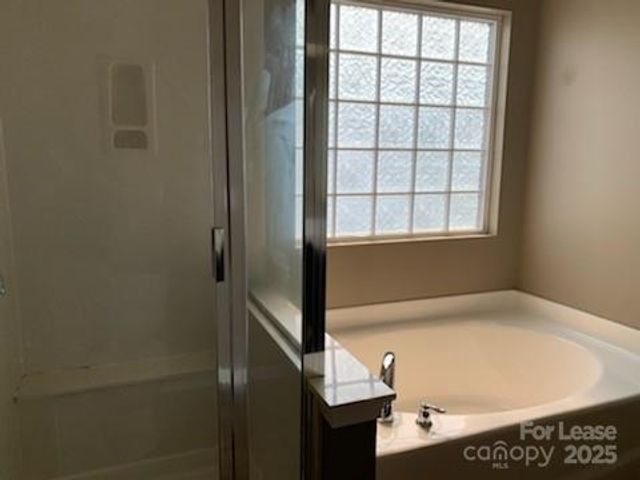 1408 Sunflower Field Place, Matthews, NC 28104