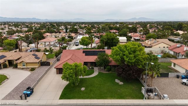 5321 North Durango Drive, Las Vegas, NV 89149