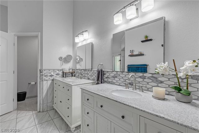 5321 North Durango Drive, Las Vegas, NV 89149