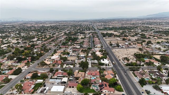 5321 North Durango Drive, Las Vegas, NV 89149