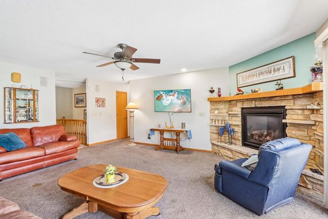 402 Derby Row, Reedsburg, WI 53959